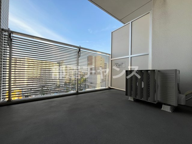 アデグランツ大須のバルコニー