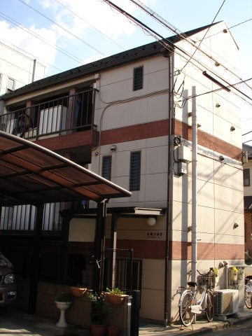 府中市紅葉丘３丁目の賃貸マンションのエントランス