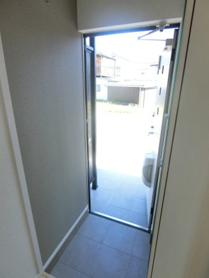 【玄関】 | デァ・マーサ鍛冶町Ａ