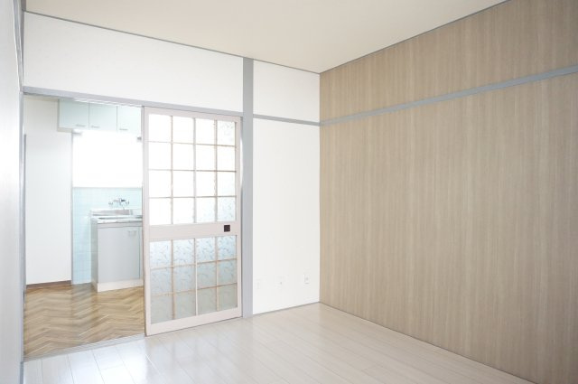 【洋室】 | 高田マンション