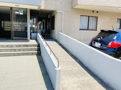 【ロビー】 | プレエステート長田