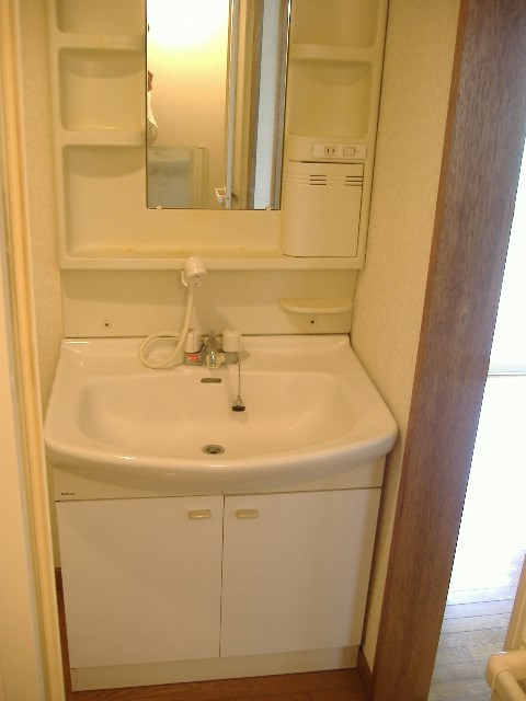 ピュアハウスの独立洗面台