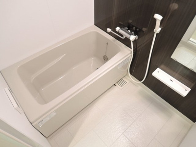 【浴室】 | コモグランデ | ◆不動産すまラボの新プラン◆入居時の費用負担が0円で入居可能♪お気軽にお尋ねください♪