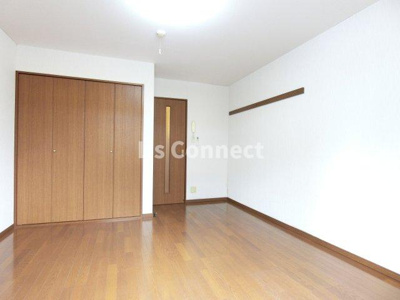 【内装】 | グランディ桜ヶ丘 | 家具も自由に配置できる広さです。