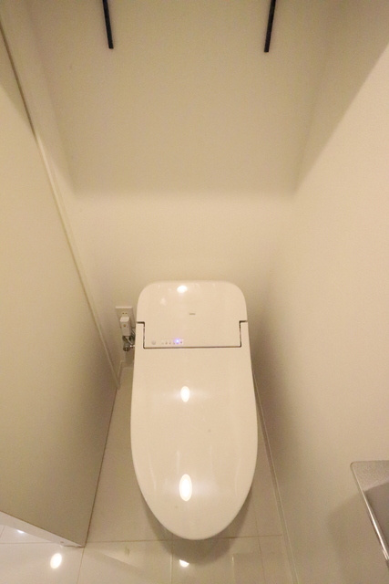 ◆収納棚のあるトイレスペース◆