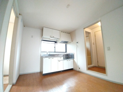 ★ダイニングテーブルが置けます★