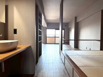 【内装】 | 朝日プラザシティ・サザンパーク１番街Ａ棟　中古マンション | リビングと繋がった開放的な室内です。