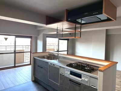 【キッチン】 | 朝日プラザシティ・サザンパーク１番街Ａ棟　中古マンション | 食洗器付きシステムキッチンです。