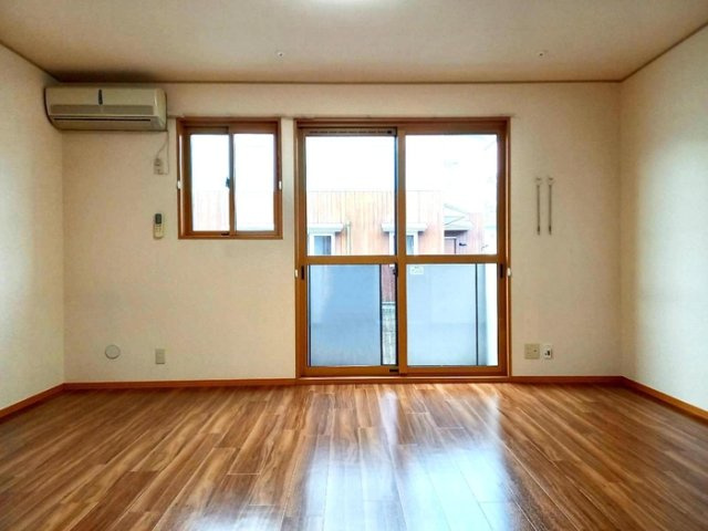 ウィルコート水道橋　Cの居間・リビング