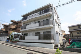 シャトー貴船の外観