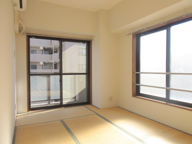 ＨＳＢ町屋の和室|★２面採光の和室★