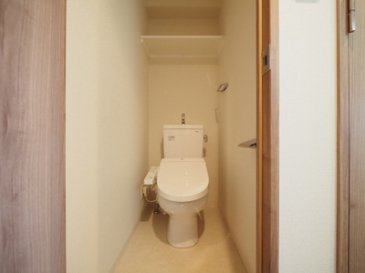 【トイレ】 | プレサンス水都OKAWA | 清潔感のあるトイレです
