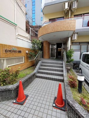 【エントランス】 | ダイヤモンドメゾン高井田
