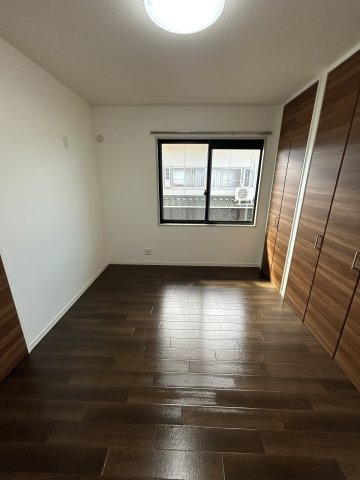 サングリーンB棟の洋室