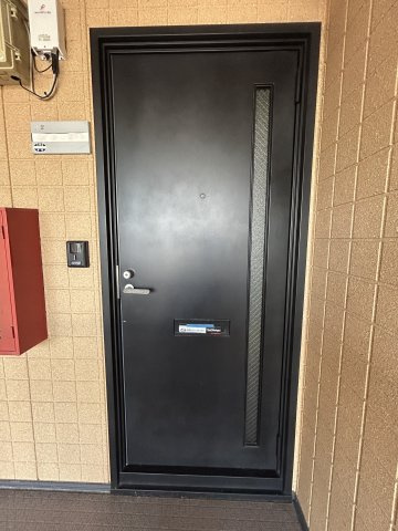 サングリーンB棟の玄関