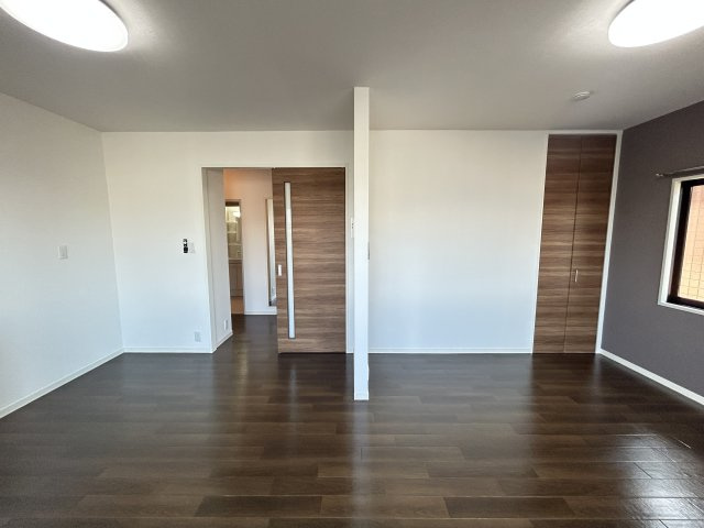 サングリーンB棟の居間・リビング