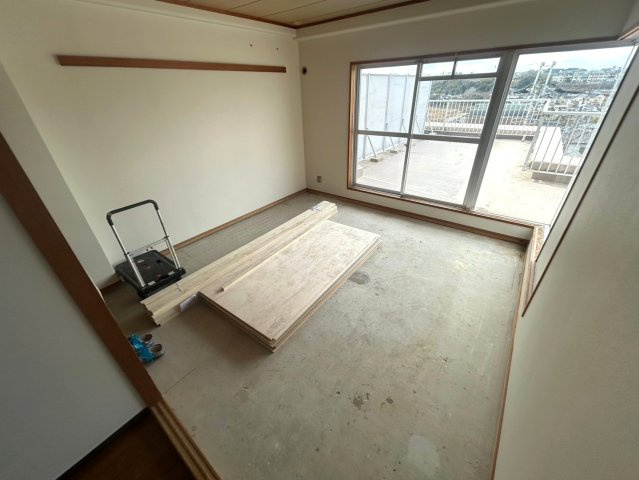 【洋室】 | サンロード汐の宮
