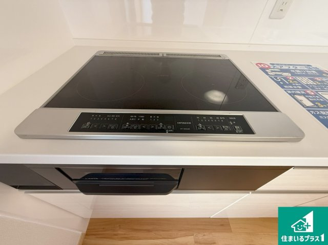 堺市北区金岡町　中古一戸建てのその他|火を使わないので、安心なＩＨコンロ！でこぼこが無い構造なので、掃除もしやすく清潔に保てます！