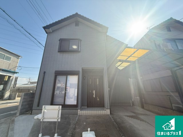 堺市北区金岡町　中古一戸建ての外観|お客様に長く安心して住んでいだだける事にこだわった家づくり！住んでからのアフターサービスにもしっかりと取り組んでいます！
