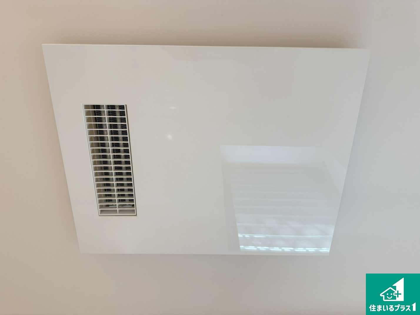 堺市北区金岡町　中古一戸建ての設備|暖房・涼風・換気・乾燥など快適な機能が搭載！雨の日のお洗濯も安心！