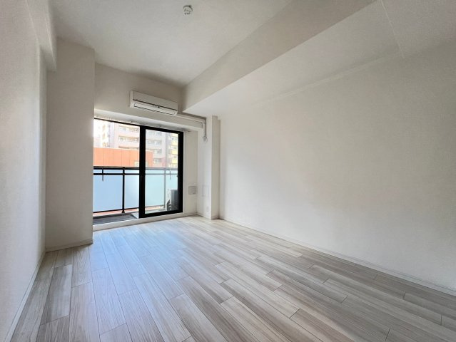S-RESIDENCE阿波座WESTの居間・リビング