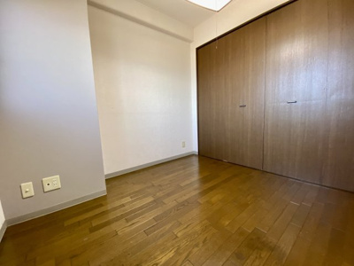 【洋室】 | レイダント畑屋敷