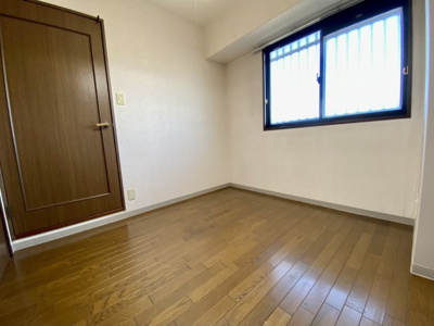 【洋室】 | レイダント畑屋敷