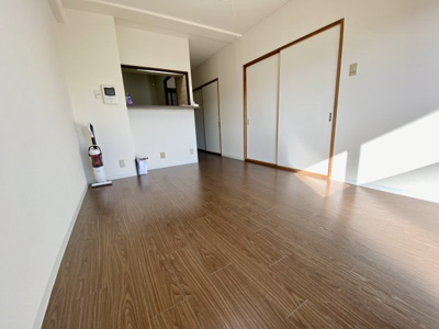 【居間・リビング】 | レイダント畑屋敷