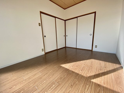 【洋室】 | レイダント畑屋敷