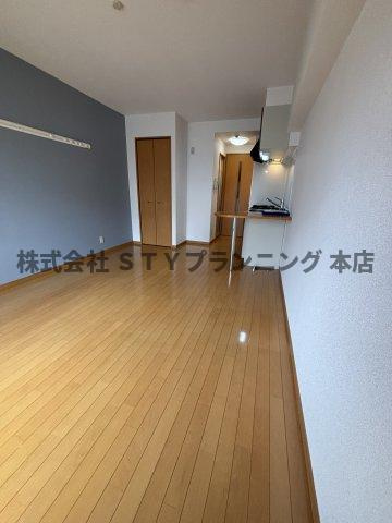 仲介手数料０円！ファンタジア21の居間・リビング