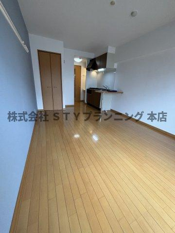 仲介手数料０円！ファンタジア21の居間・リビング