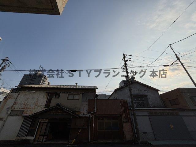 仲介手数料０円！Y.S.ハイツ万代の展望