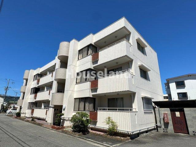 ハイツ有本の外観