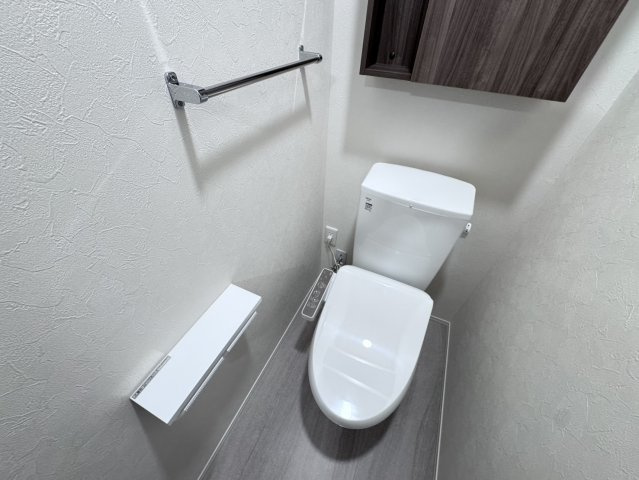 ラクーアのトイレ|他社様掲載物件もまとめてご紹介、ご案内可能です(^^)/