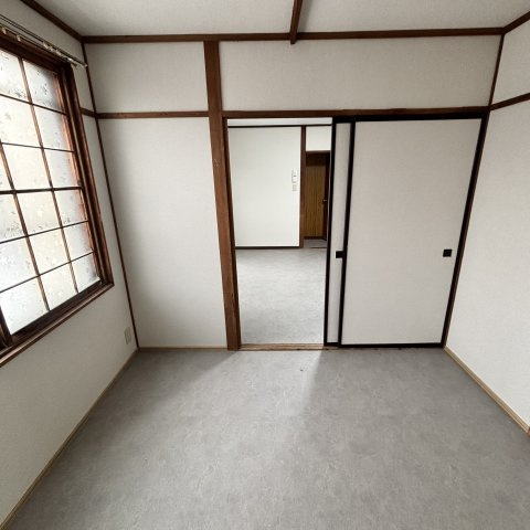 室蘭市白鳥台5丁目41-11戸建の洋室