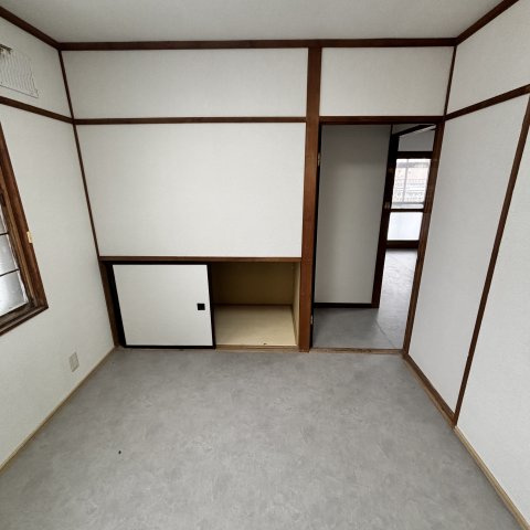 室蘭市白鳥台5丁目41-11戸建の洋室