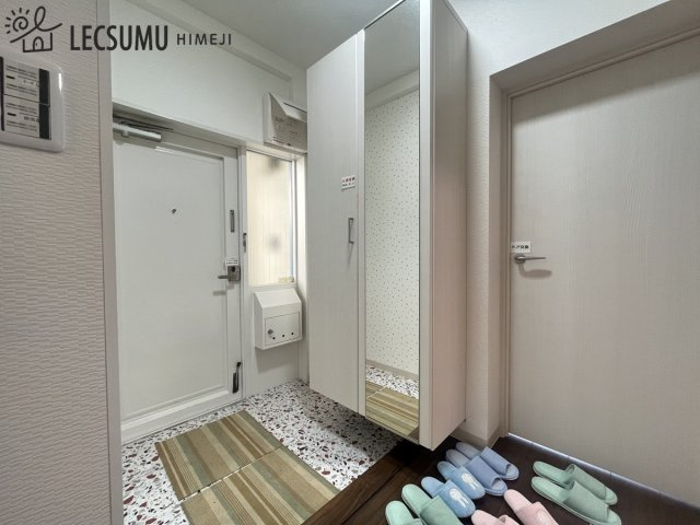 第二恵美酒マンションの玄関