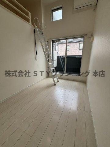 仲介手数料０円！AK　レジデンスⅡの居間・リビング