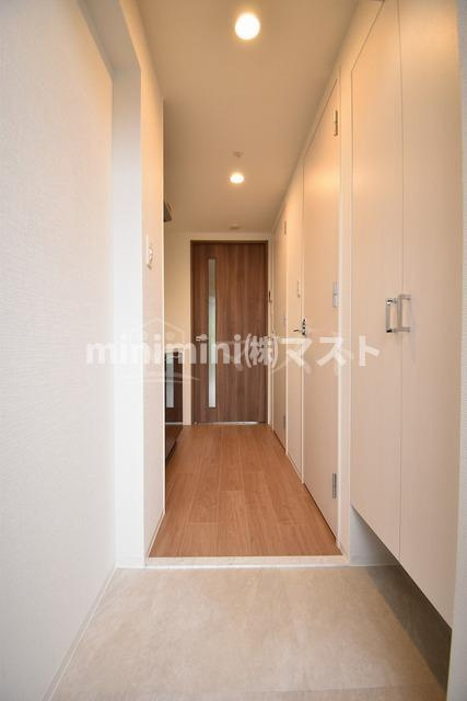 エスリード大阪梅田WESTの玄関