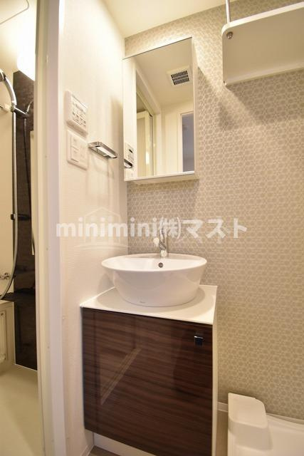 エスリード大阪梅田WESTの洗面所