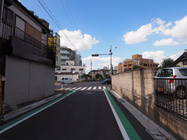 赤羽北2-20-10駐車場