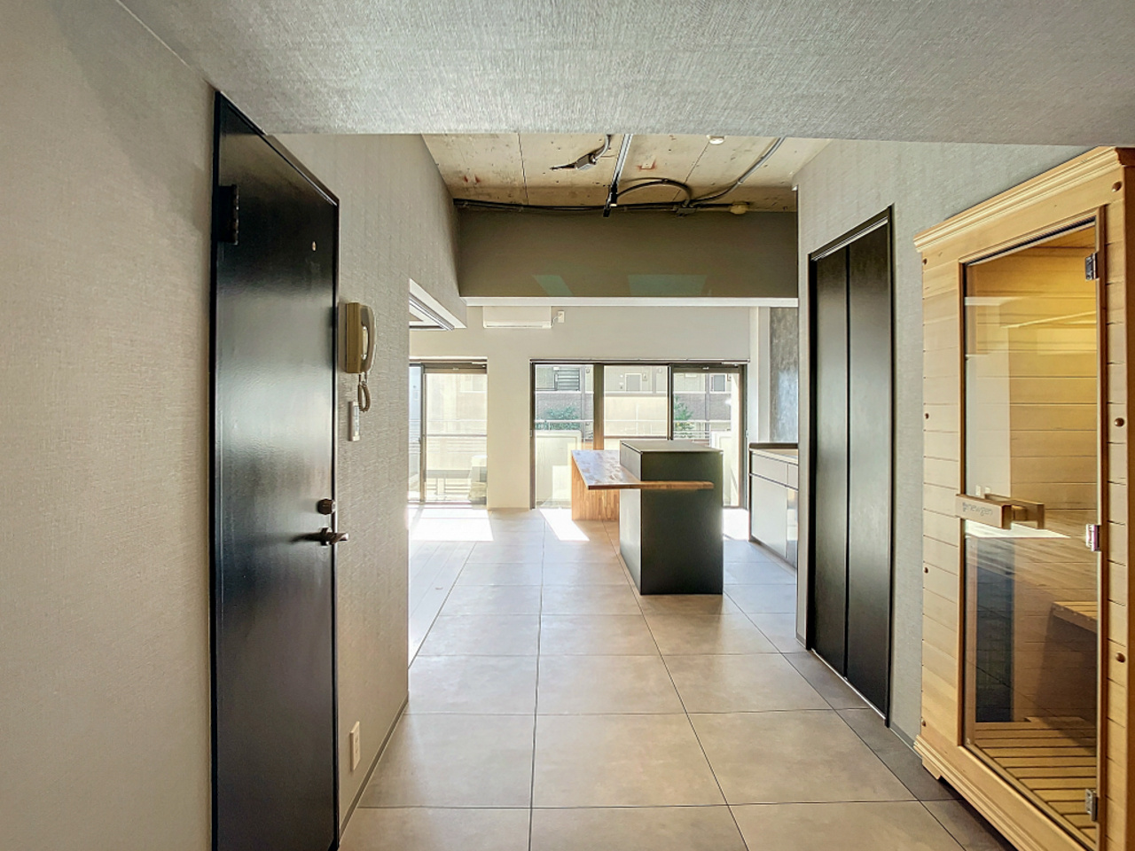 プレミアム金沢駅西