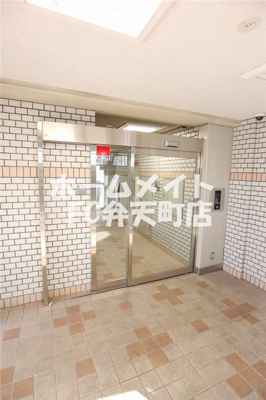 【エントランス】 | Metrosa朝潮橋 | 清潔なエントランスです