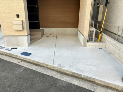 【駐車場】 | 矢向戸建 | 車をお持ちの方に嬉しい駐車場付きの物件です