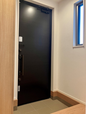 【玄関】 | 矢向戸建 | シンプルで使いやすい玄関です