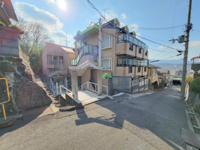 シティパレス富雄元町partⅡの外観