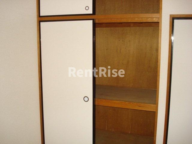 メゾンエクセルⅡ|押入