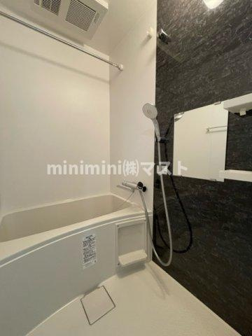 LIVIAZ OSAKA Veriteの浴室