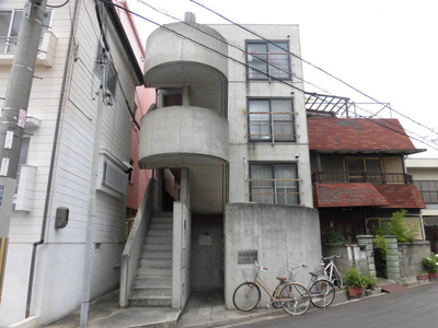 【外観】 | ビルディングⅠ | お洒落な3階建てのマンションです。