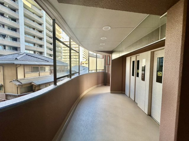ライオンズマンション北仙台のその他共用部分|住戸階廊下